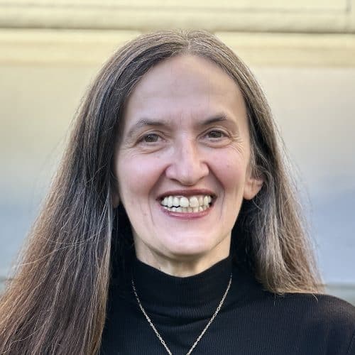 Barbara Grassauer, personal assistant to Helga Nowotny at the Complexity Science Hub